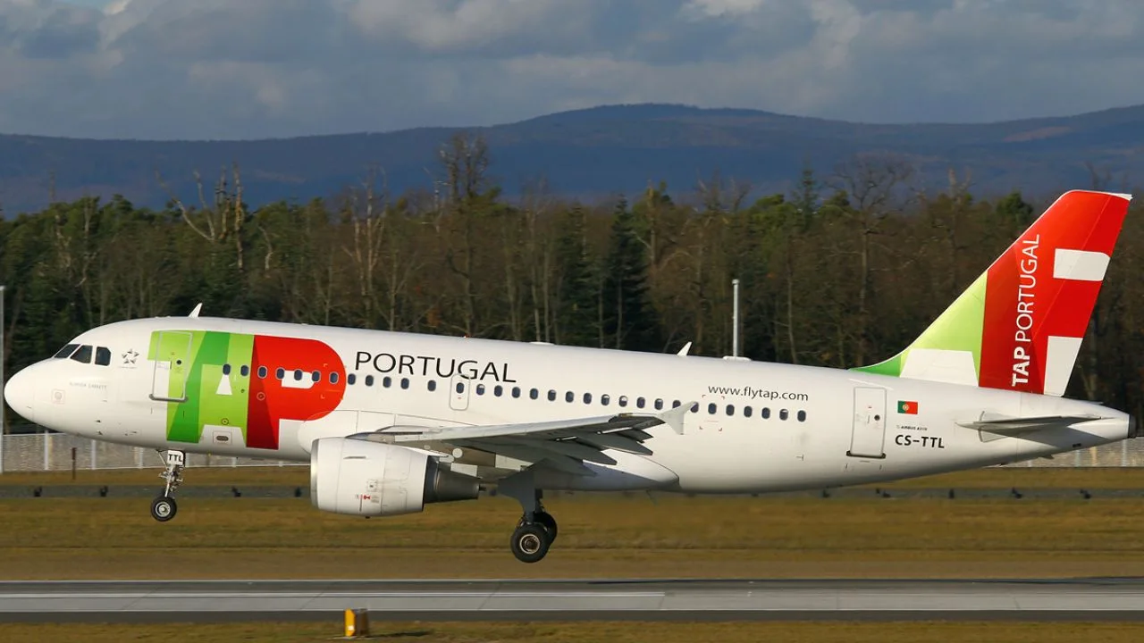 Miami Airport, TAP Portugal terminal departure and arrival
