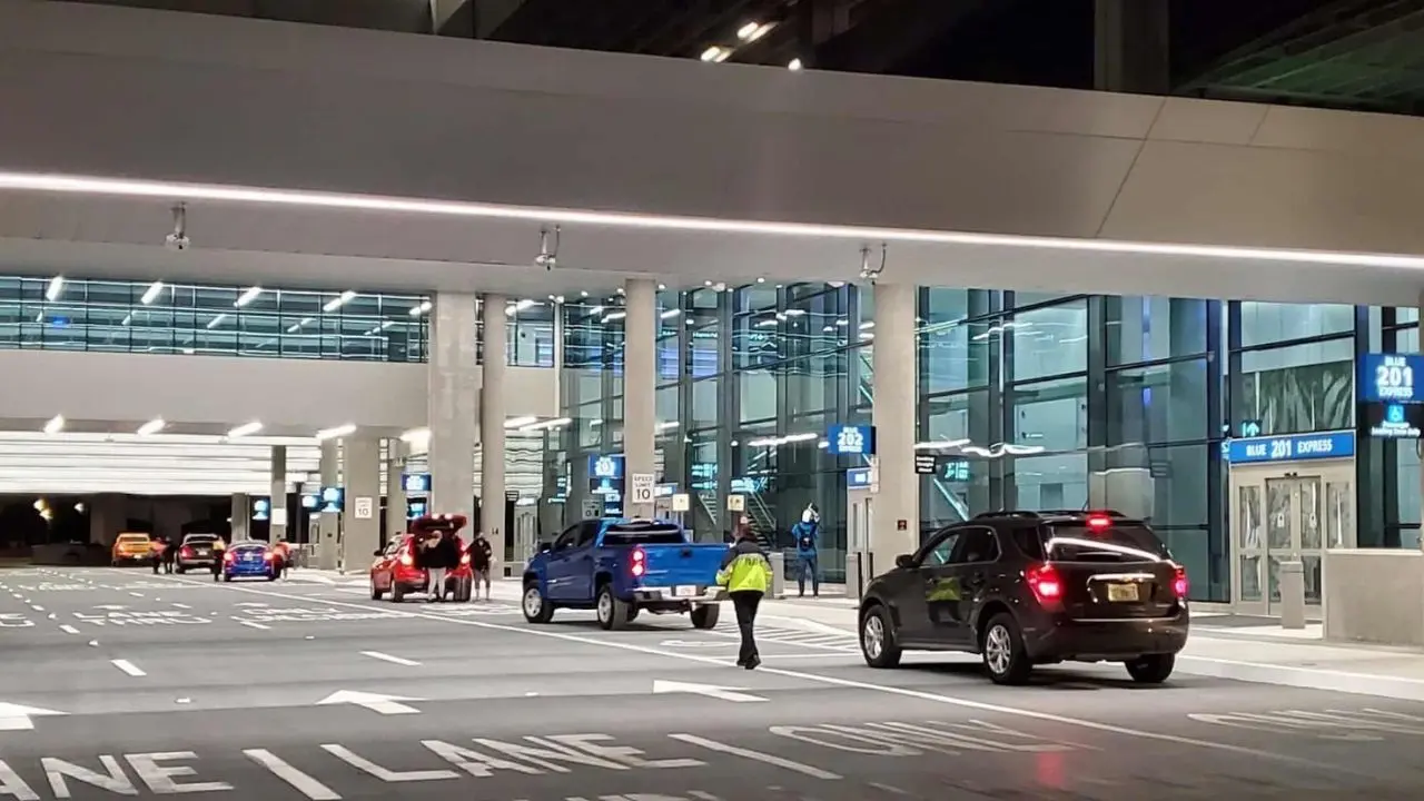 Parking & Transportation Options French Bee at Miami Airport
