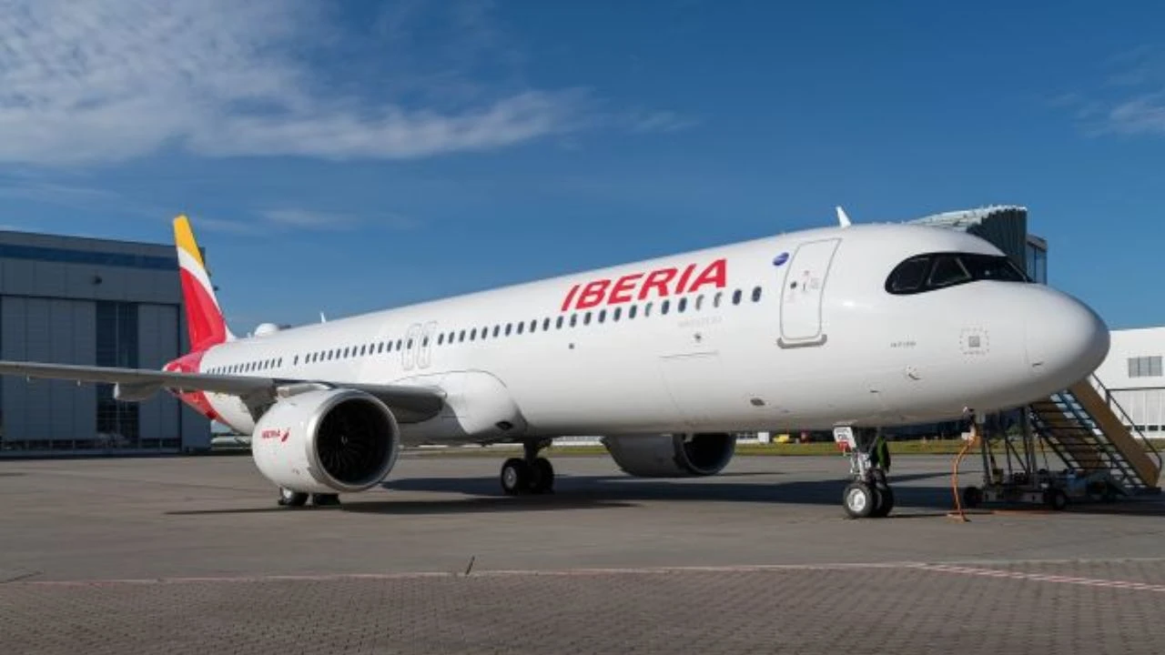 Iberia terminal Miami airport arrivals